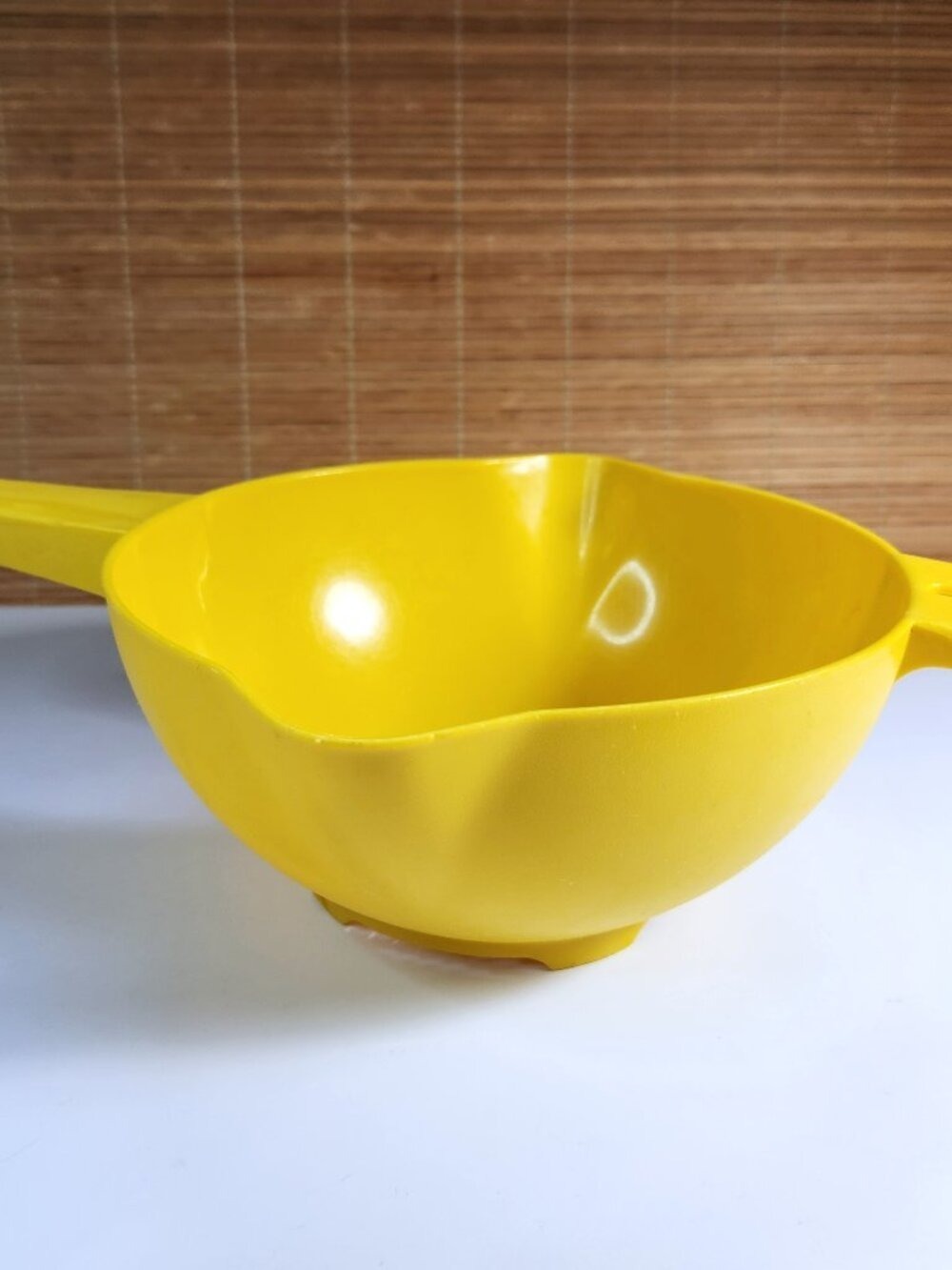 Vintage Tupperware Strainer • Large 1523‑8 Yellow Colander Kitchen Tool Retro